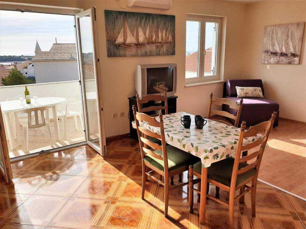 Apartments Loina Novalja Dış mekan fotoğraf